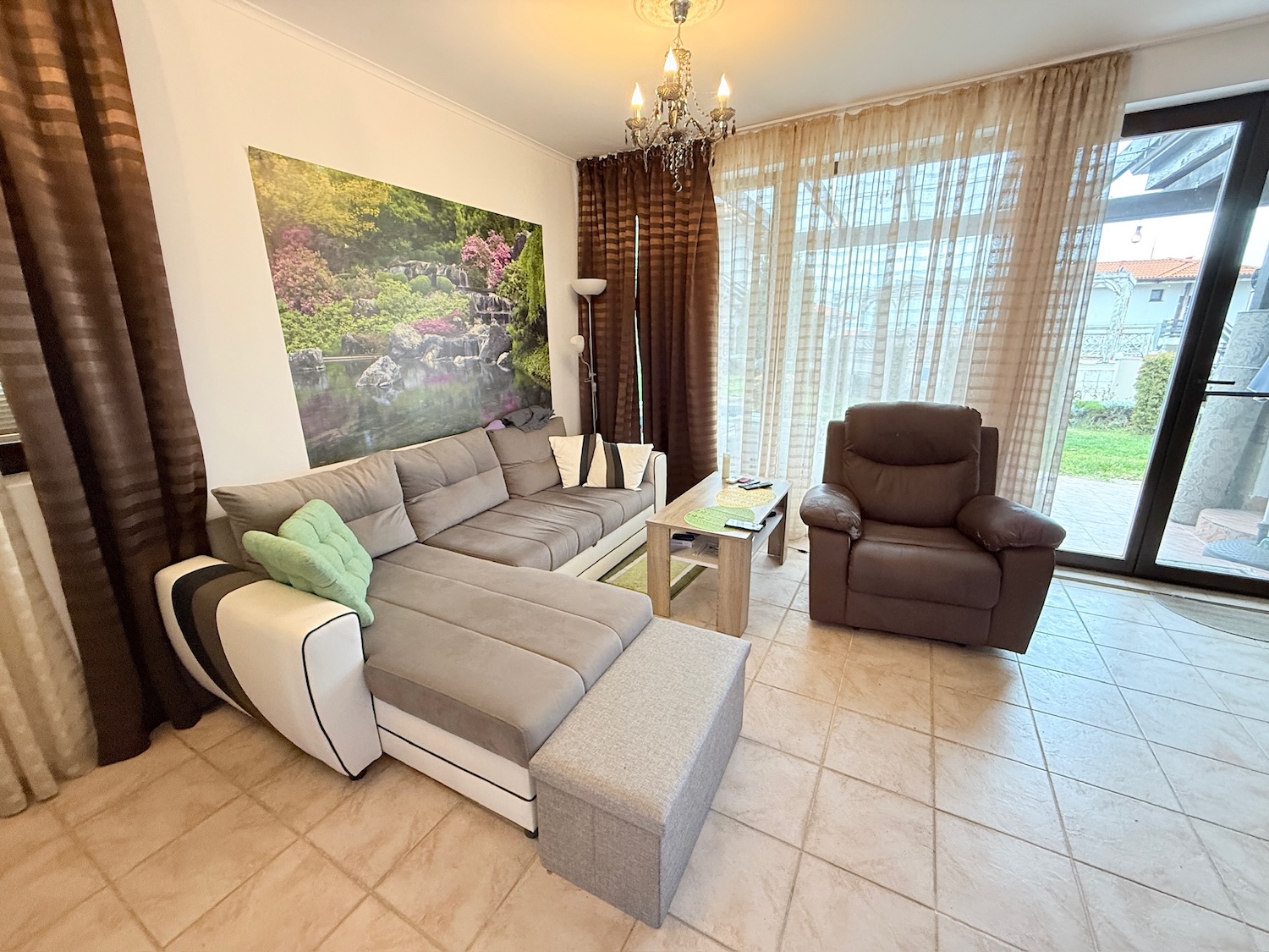 Трехкомнатная квартира в Bay View Villas