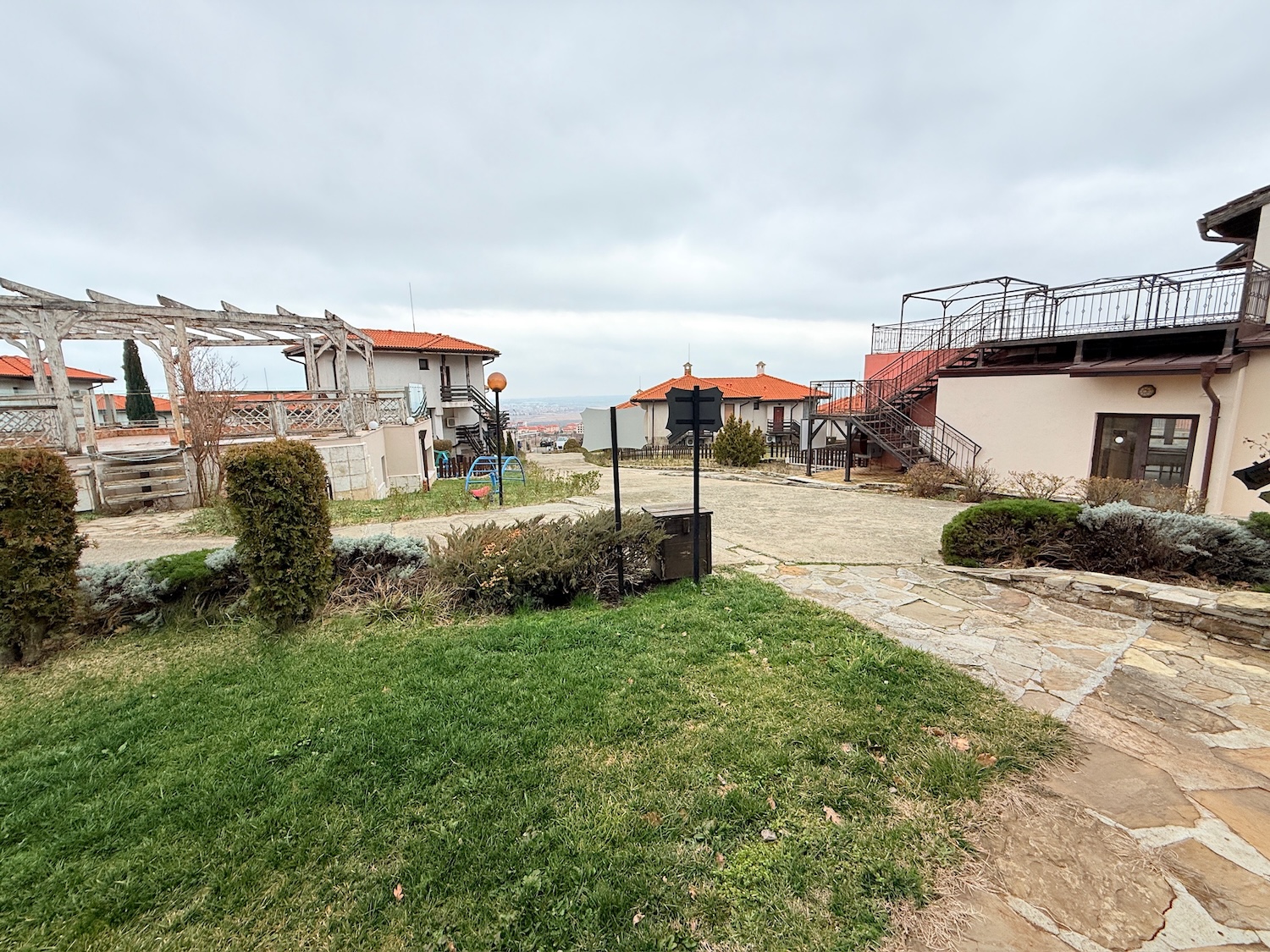 Трехкомнатная квартира в Bay View Villas
