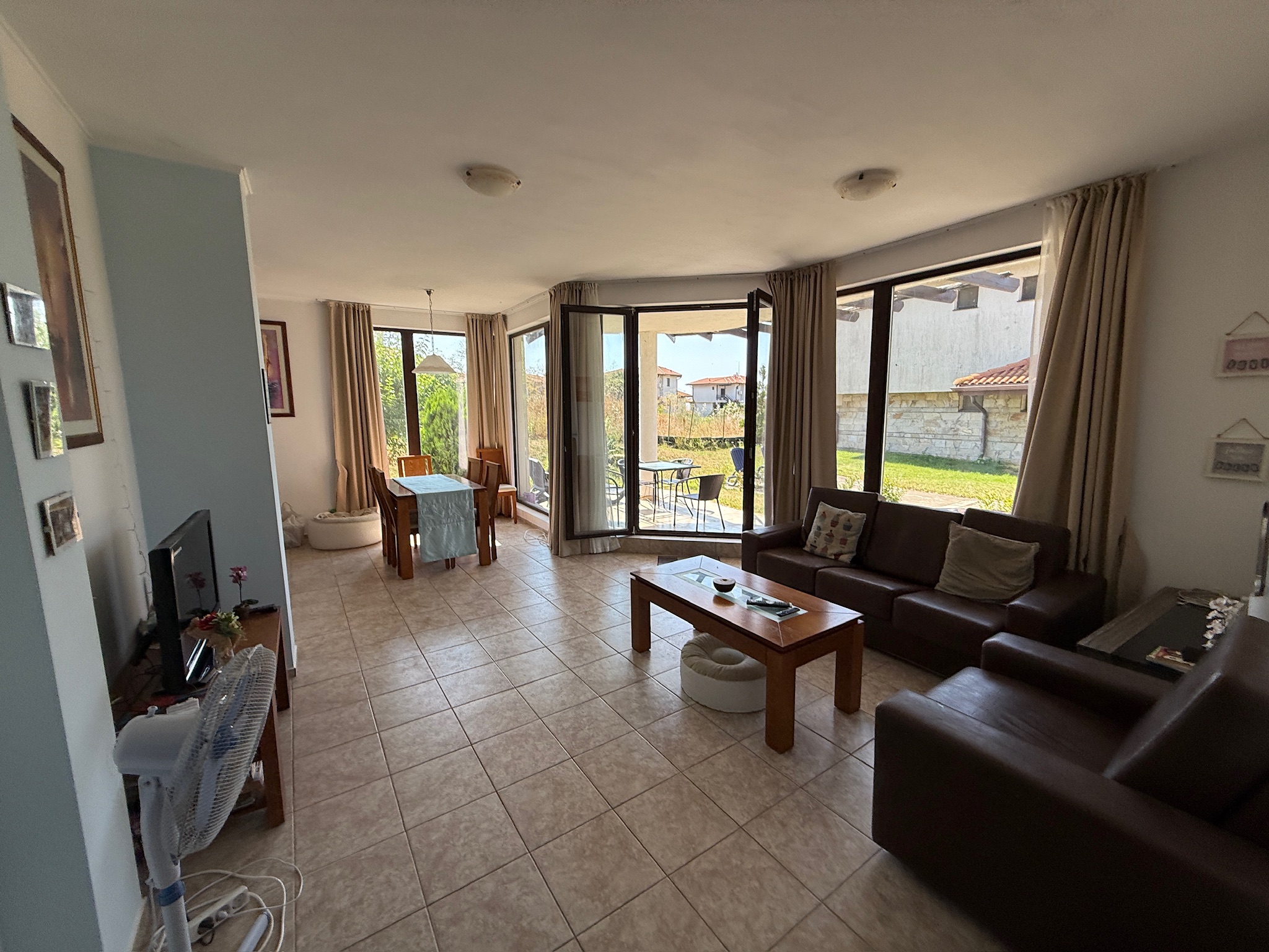 Двухэтажный дом в комплексе Bay View Villas