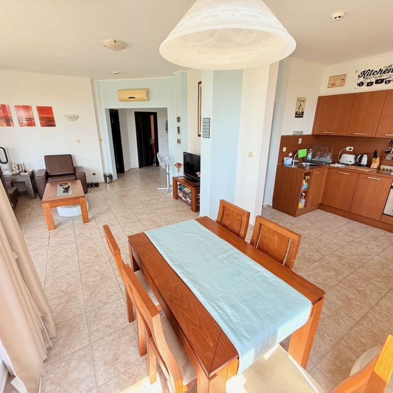 Двухэтажный дом в комплексе Bay View Villas