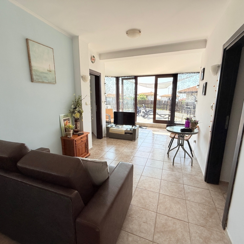 Двухэтажный дом в комплексе Bay View Villas