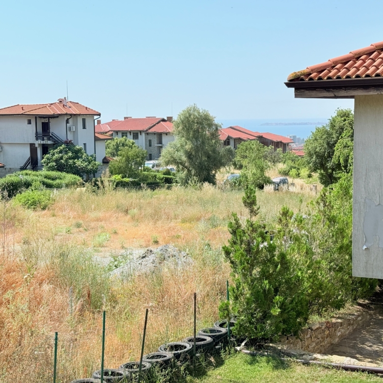 Двухэтажный дом в комплексе Bay View Villas
