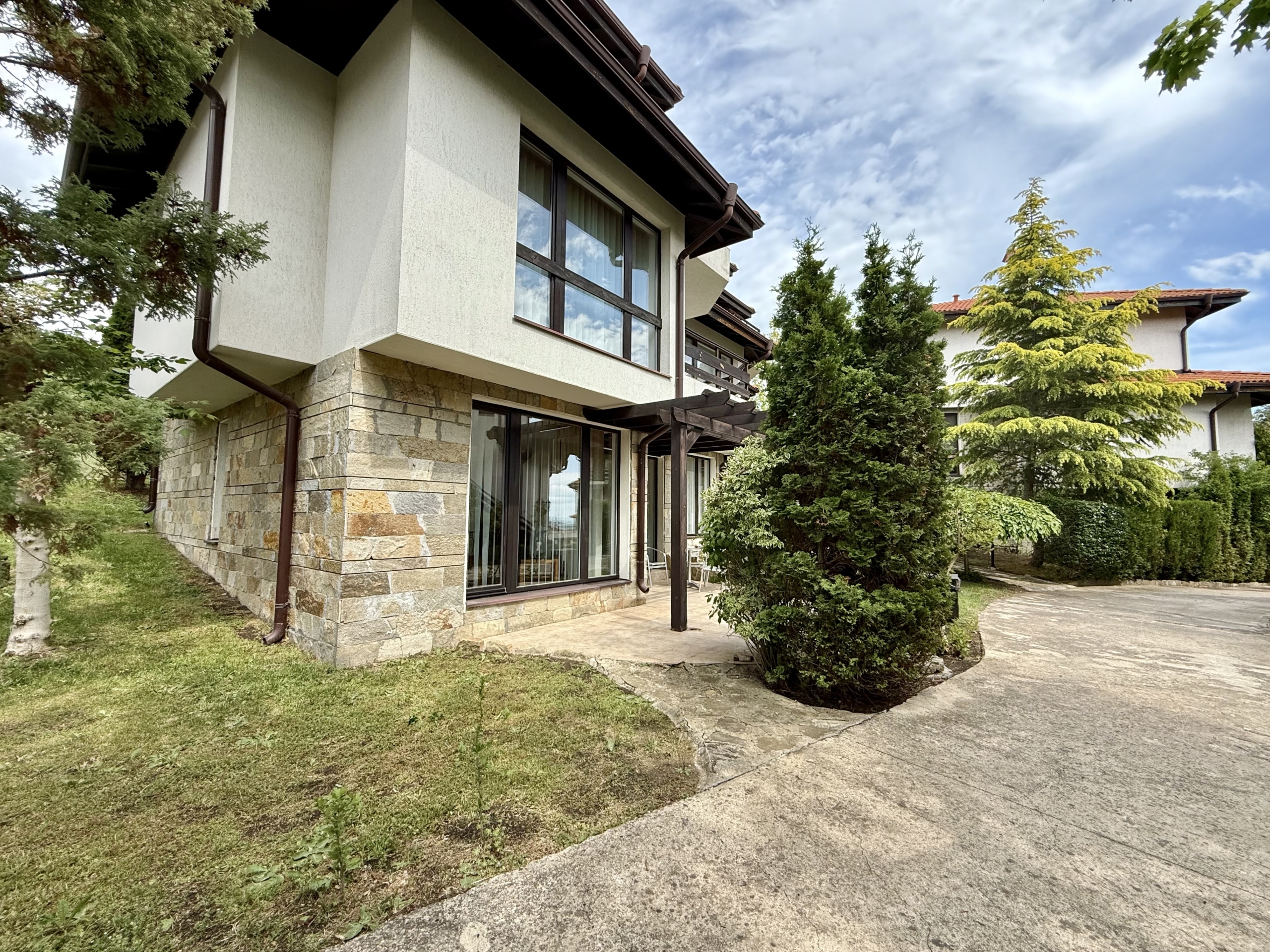 Мезонет в комплексе Bay View Villas