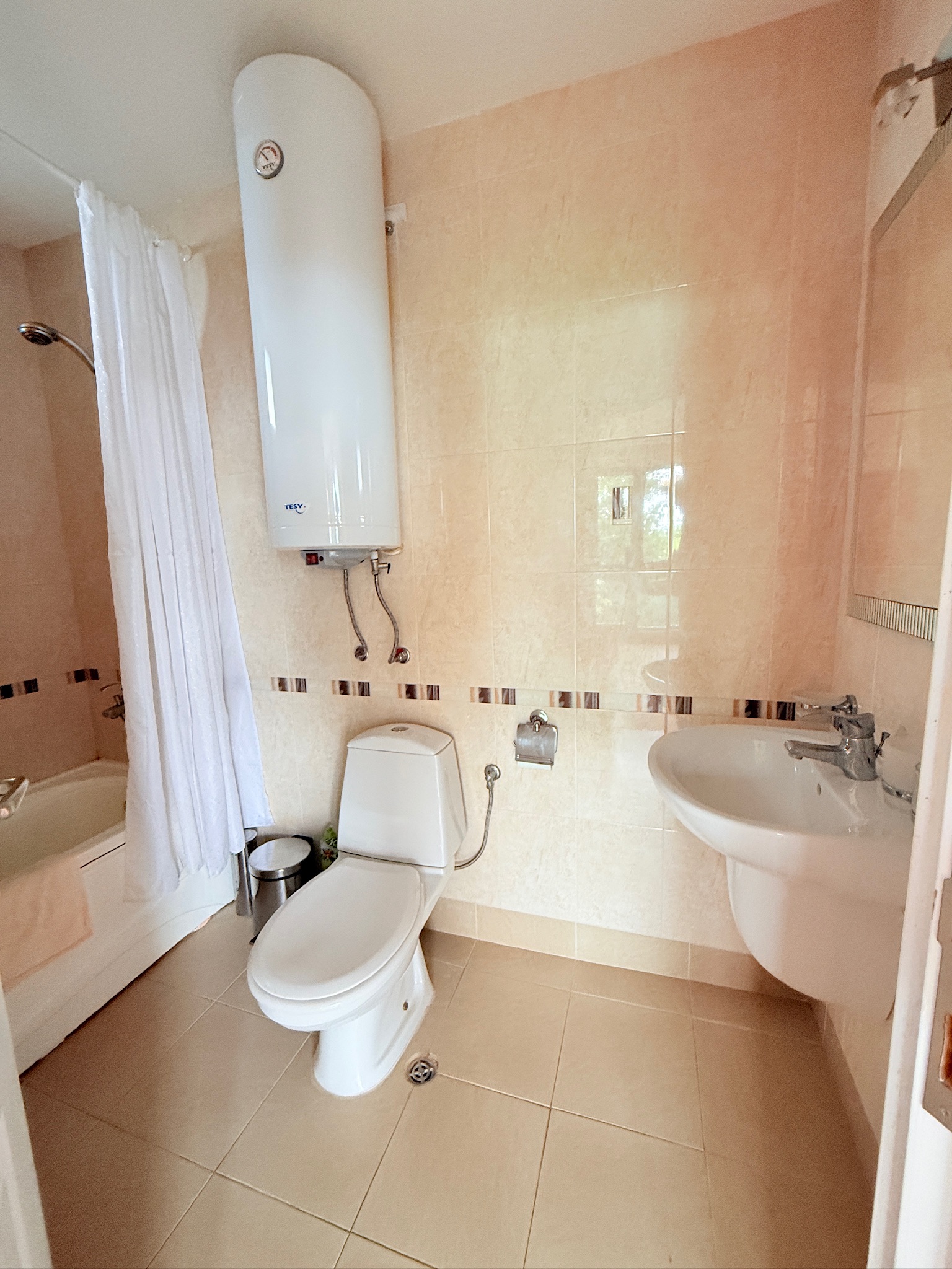 Трехкомнатная квартира в Bay View Villas