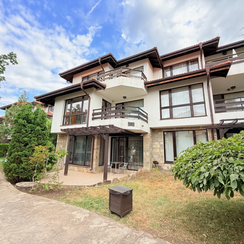 Трехкомнатная квартира в Bay View Villas
