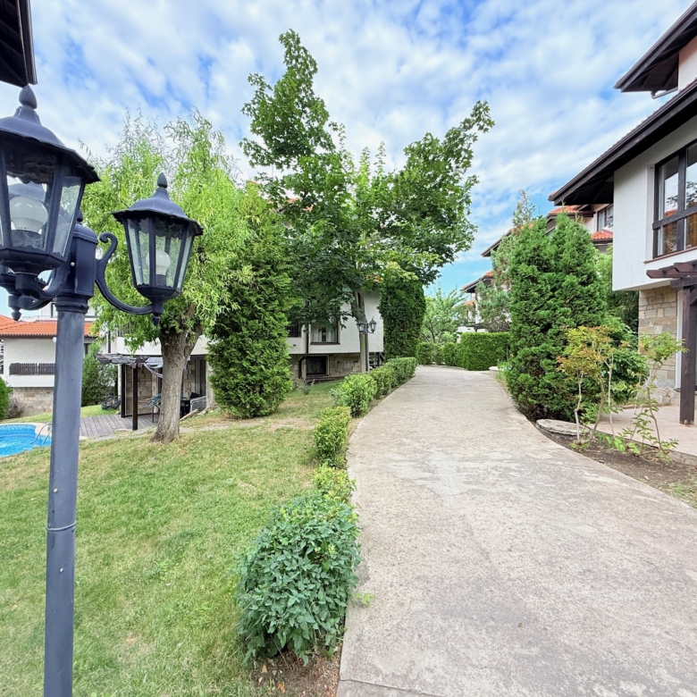 Трехкомнатная квартира в Bay View Villas