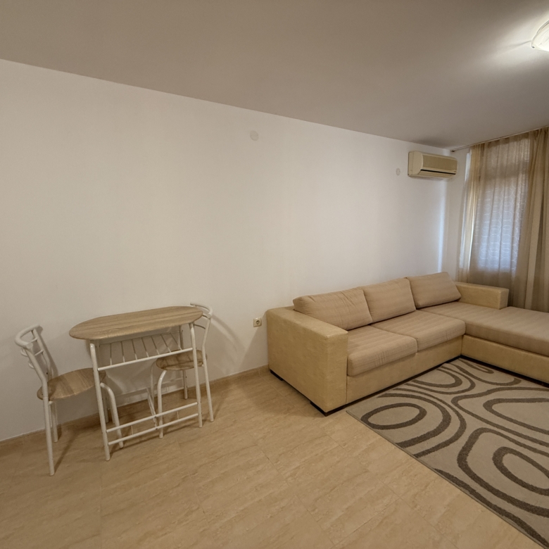 Студия в комплексе Etara 3