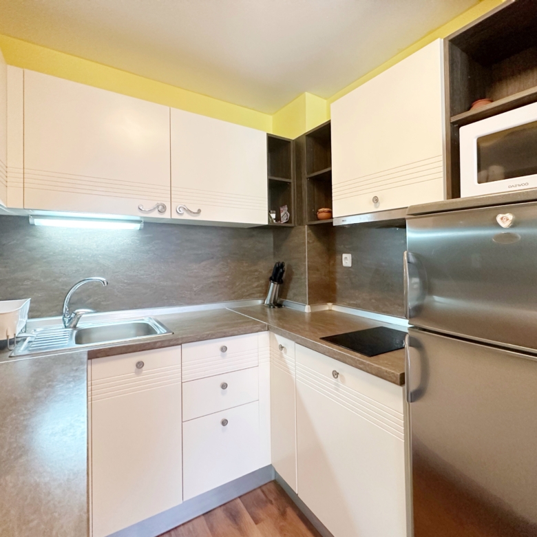 Трехкомнатная квартира в комплексе Piter House