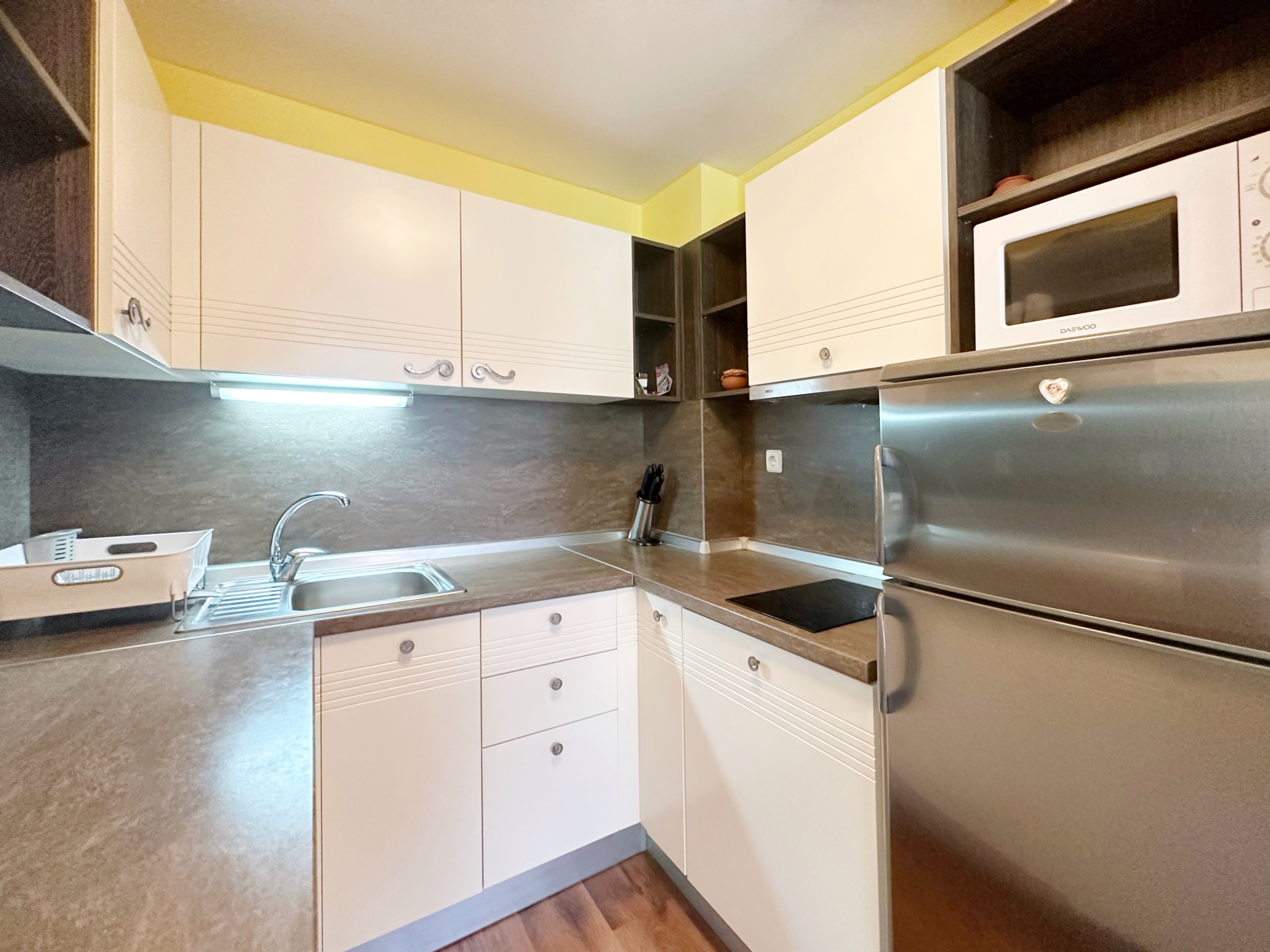 Трехкомнатная квартира в комплексе Piter House