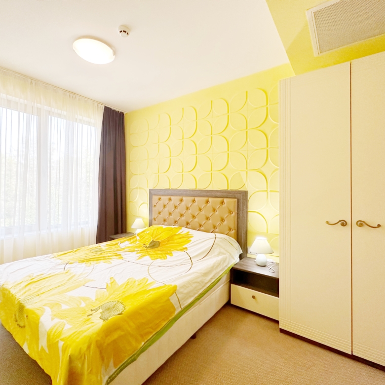 Трехкомнатная квартира в комплексе Piter House