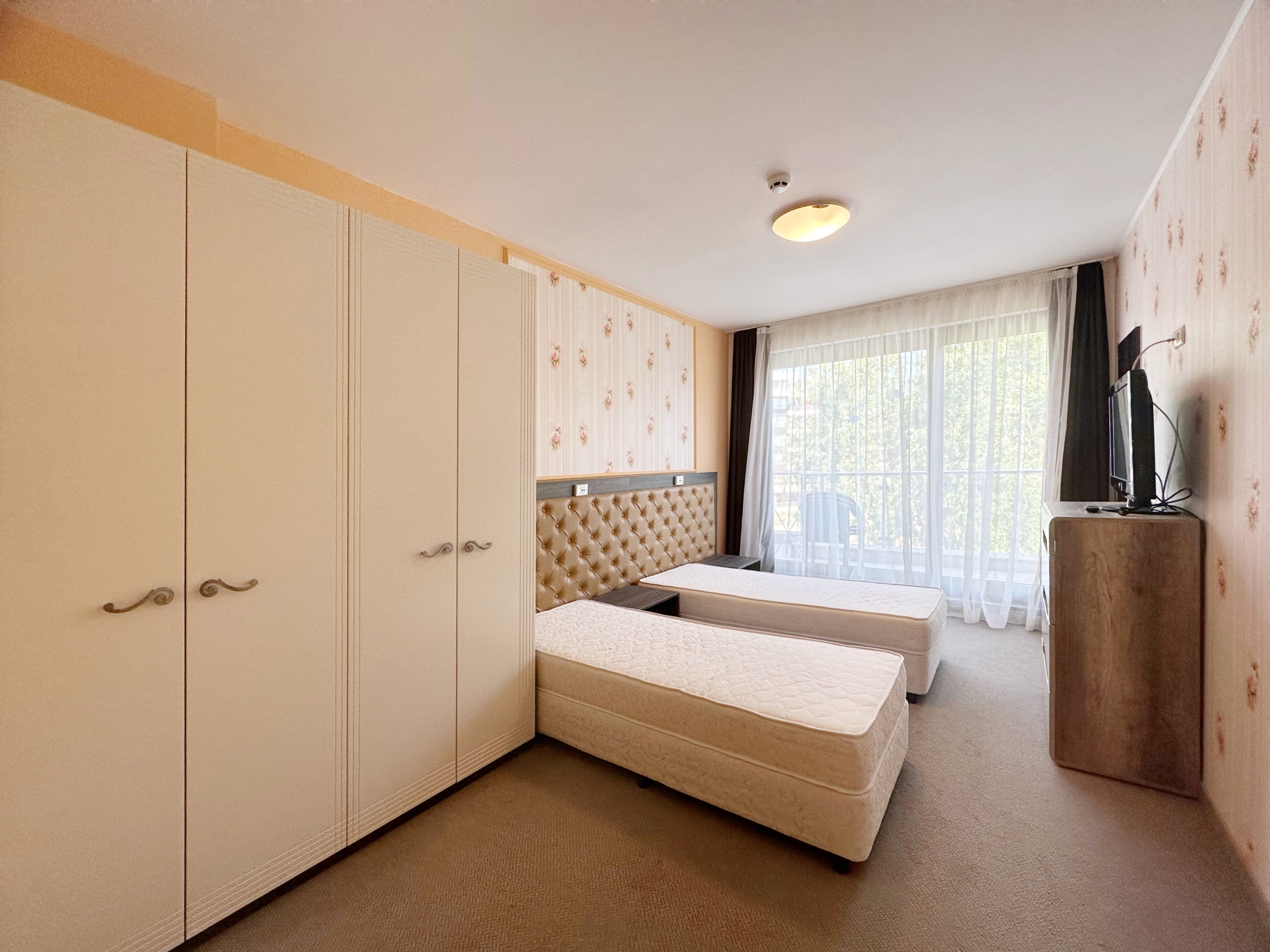 Трехкомнатная квартира в комплексе Piter House