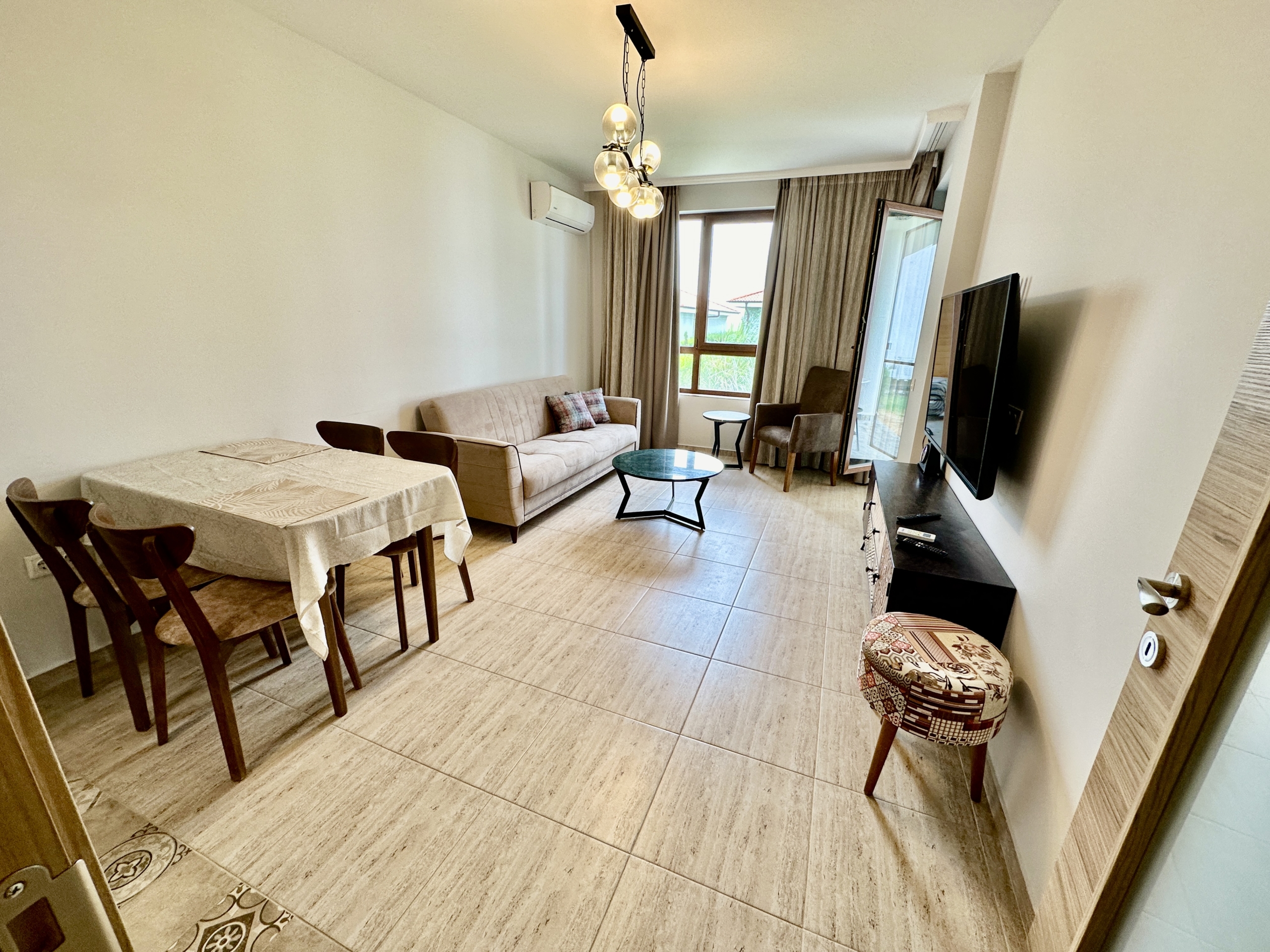 Двухкомнатная квартира в Vineyards Panorama Resort