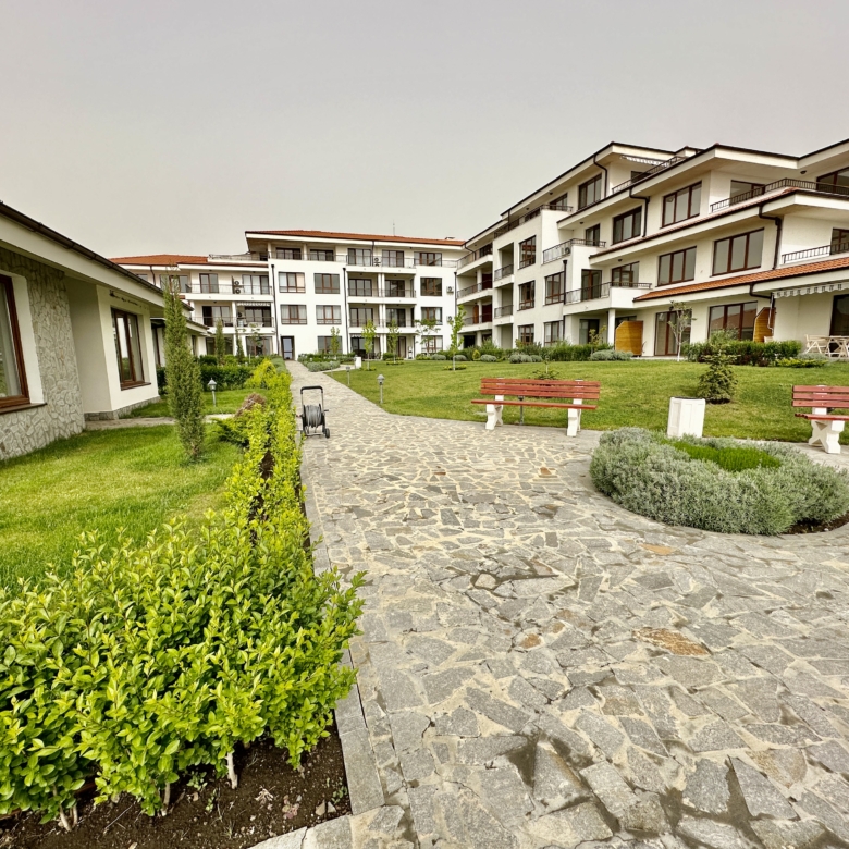 Двухкомнатная квартира в Vineyards Panorama Resort