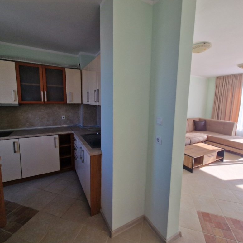 Трехкомнатная квартира в к-с Oasis PentHouse