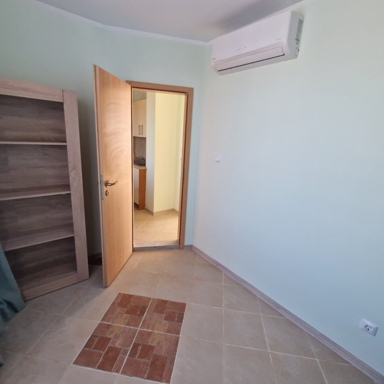 Трехкомнатная квартира в к-с Oasis PentHouse