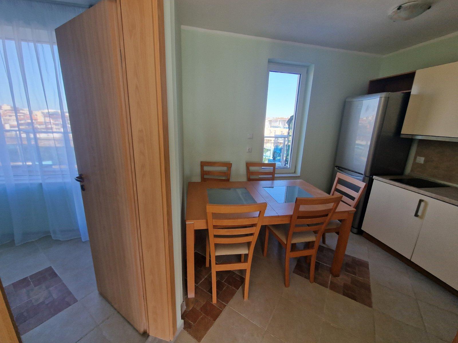 Трехкомнатная квартира в к-с Oasis PentHouse