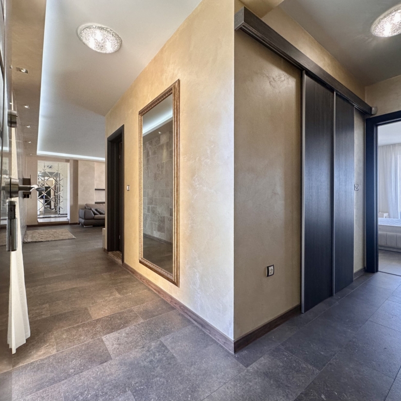 Трехкомнатная квартира в к-с ORHIDEYA PENTHOUSE