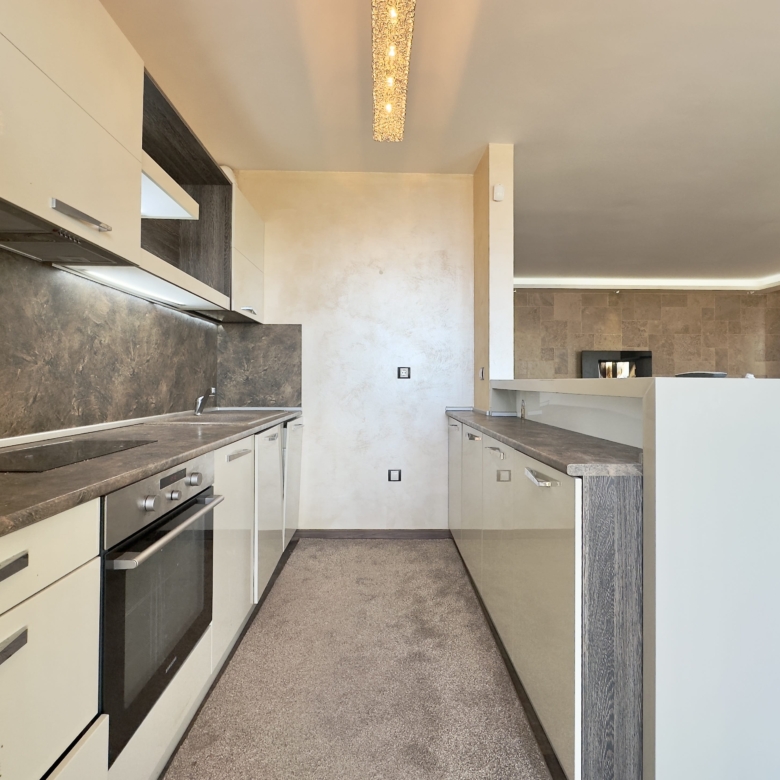 Трехкомнатная квартира в к-с ORHIDEYA PENTHOUSE