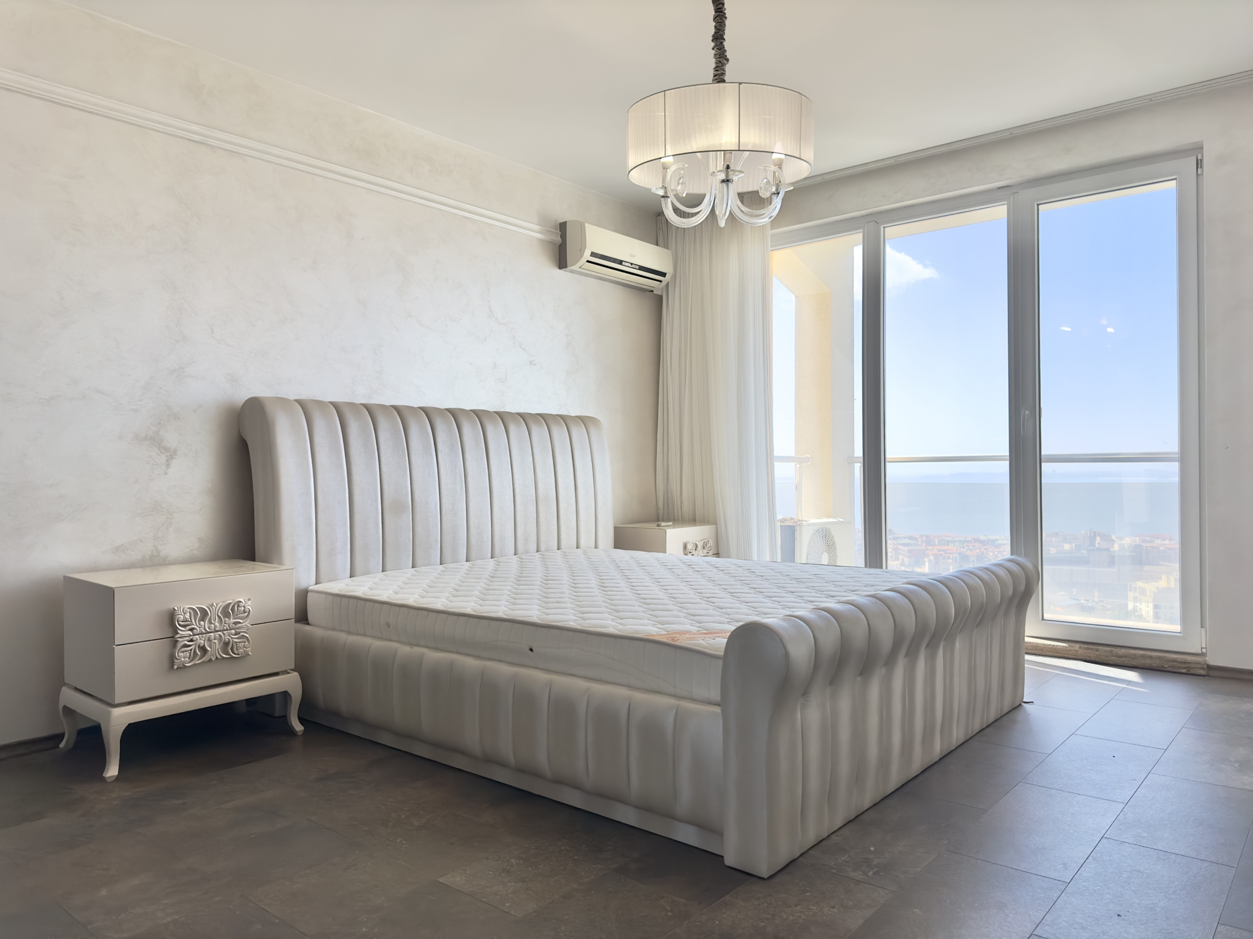 Трехкомнатная квартира в к-с ORHIDEYA PENTHOUSE