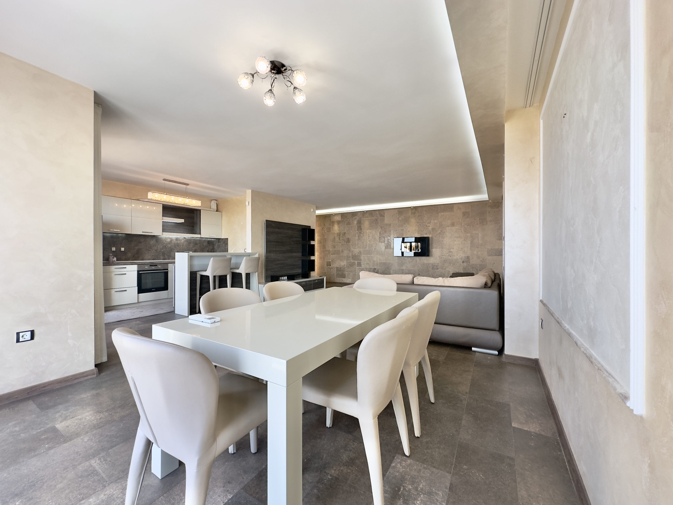 Трехкомнатная квартира в к-с ORHIDEYA PENTHOUSE
