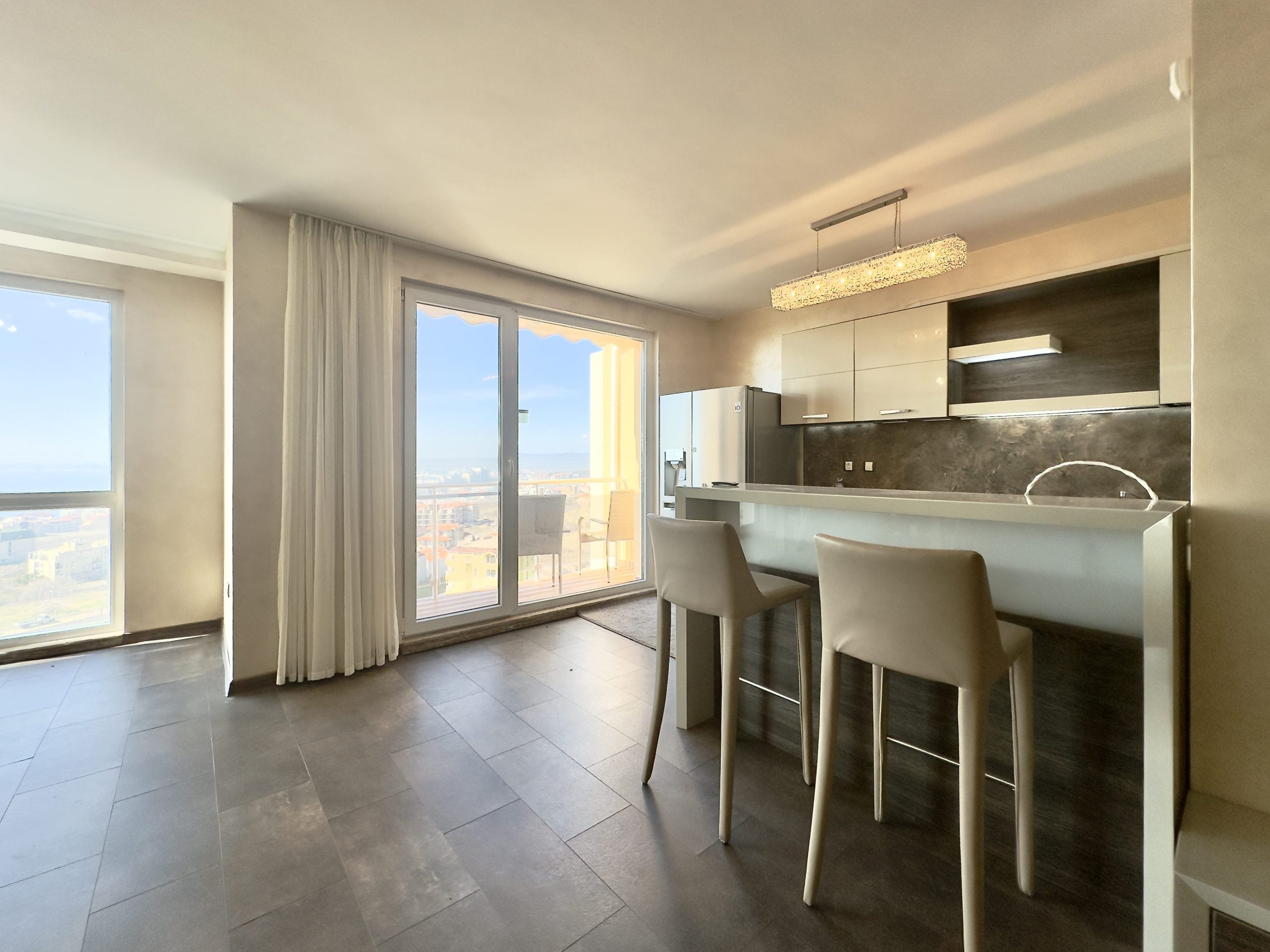 Трехкомнатная квартира в к-с ORHIDEYA PENTHOUSE