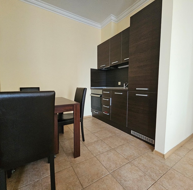Трехкомнатная квартира в к-с Sunset Resort