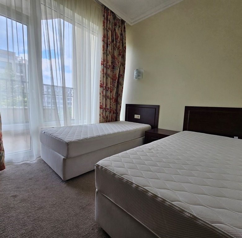Трехкомнатная квартира в к-с Sunset Resort