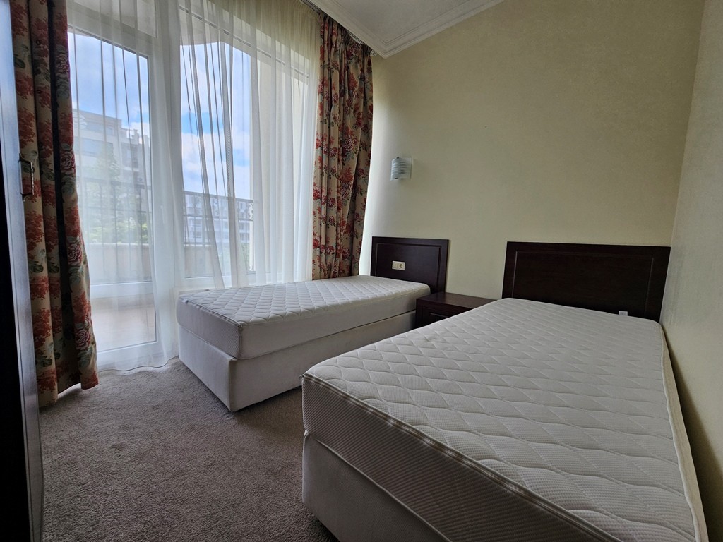 Трехкомнатная квартира в к-с Sunset Resort