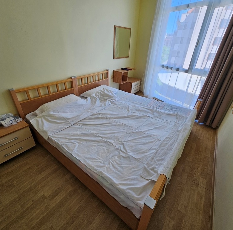 Трехкомнатная квартира в к-с Pirop City
