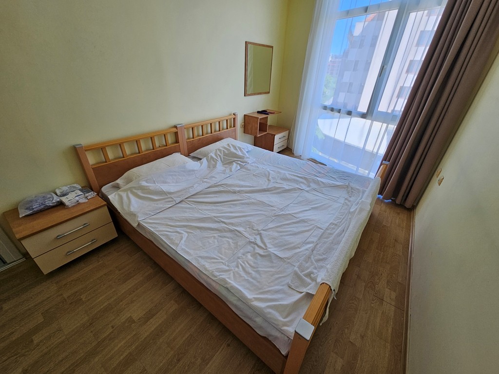 Трехкомнатная квартира в к-с Pirop City