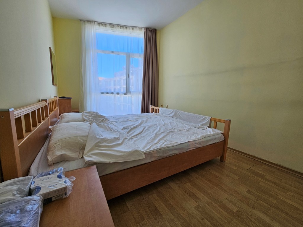 Трехкомнатная квартира в к-с Pirop City