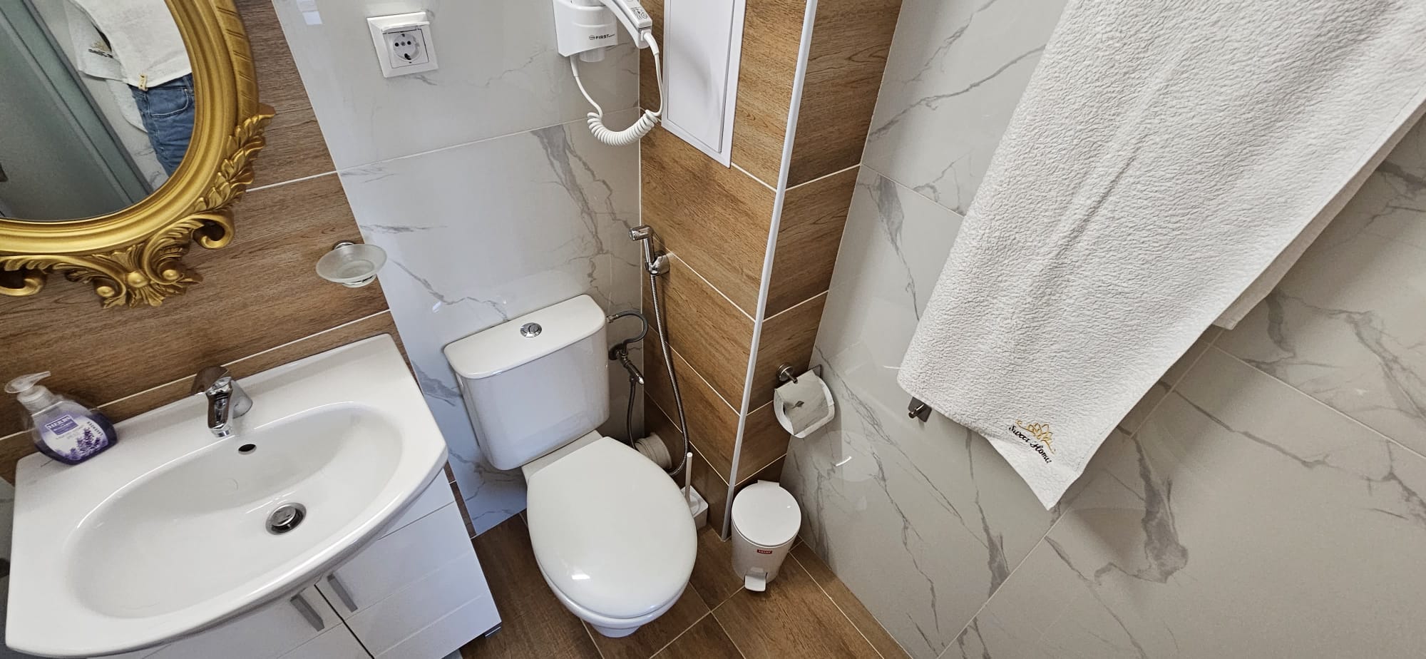 Трехкомнатная квартира в комплексе Sweet Home 6