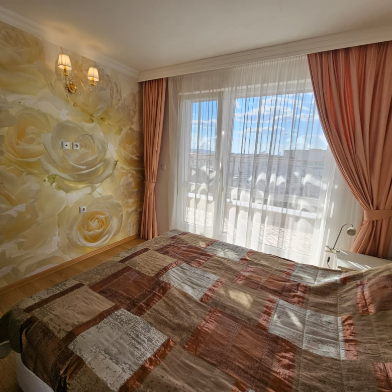 Двухкомнатная квартира в комплексе Sweet Home 7