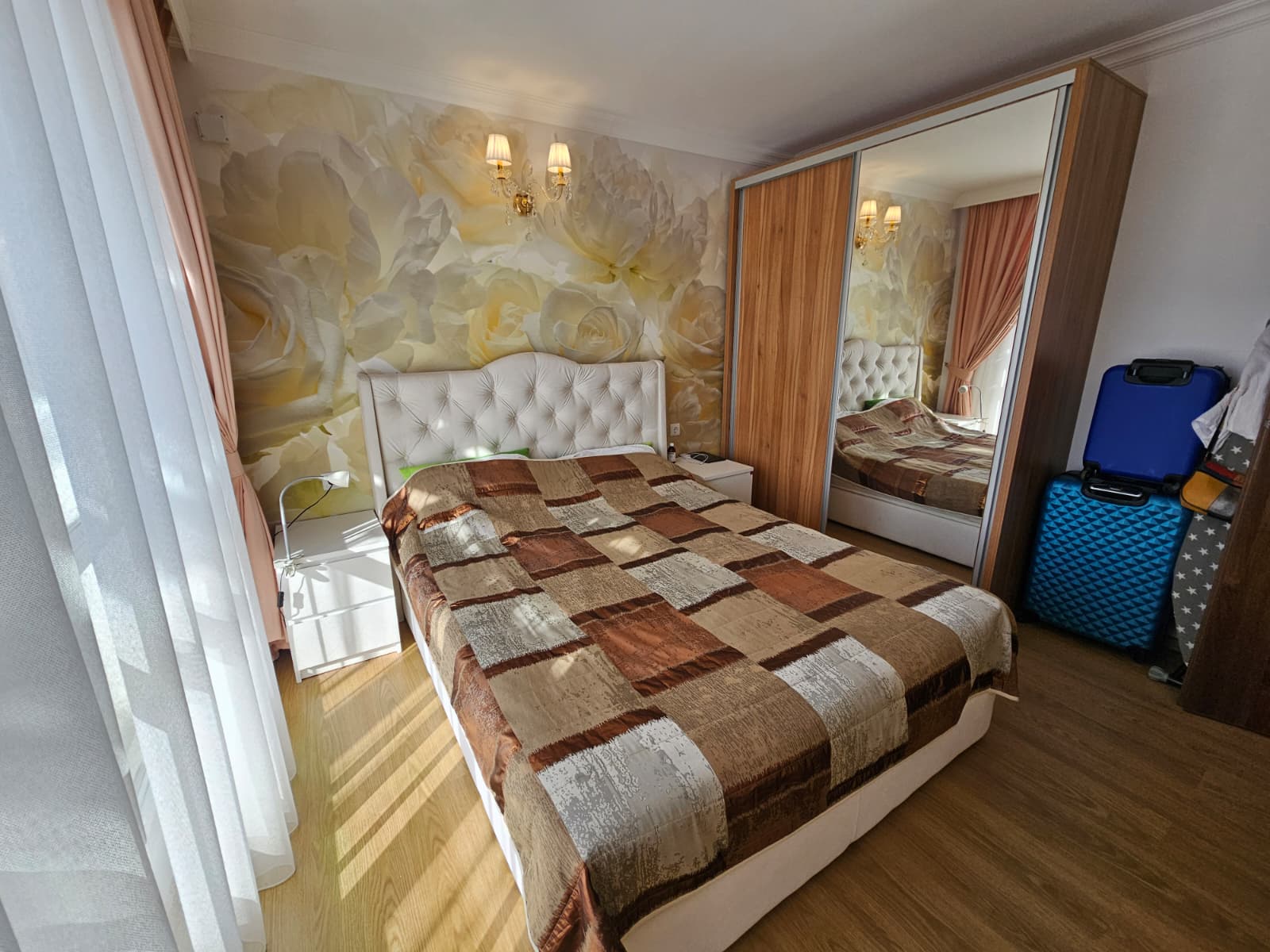 Двухкомнатная квартира в комплексе Sweet Home 7