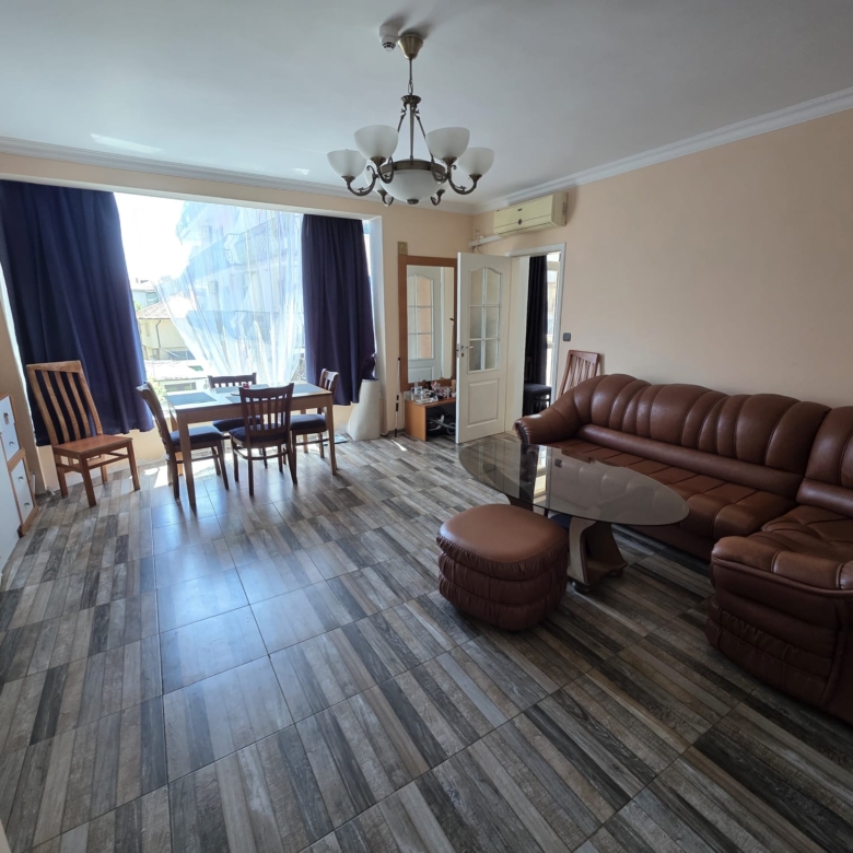 Двухкомнатная квартира в комплексе Alexandrov Residence