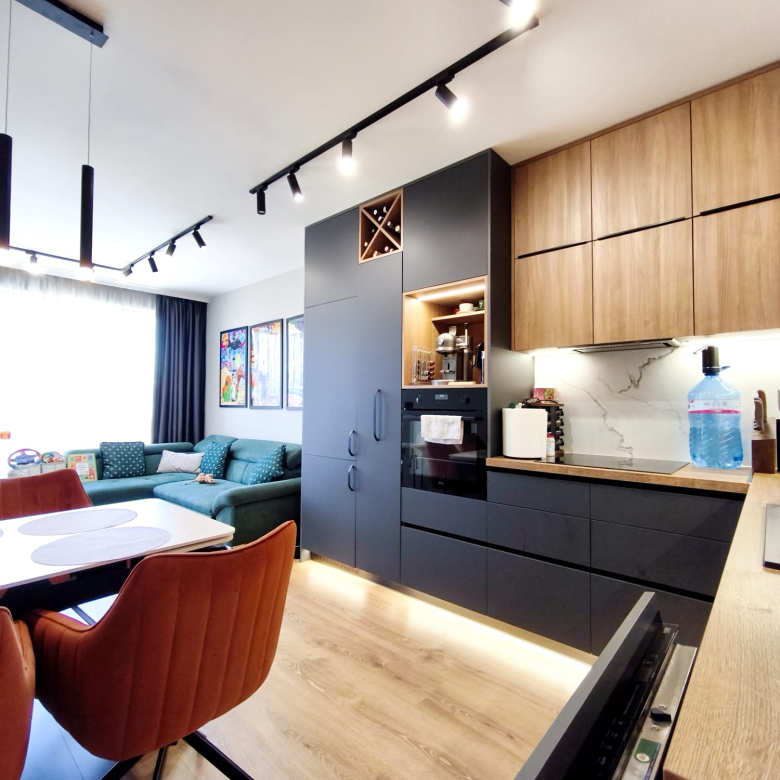 Трехкомнатная квартира в комплексе Villa Eva