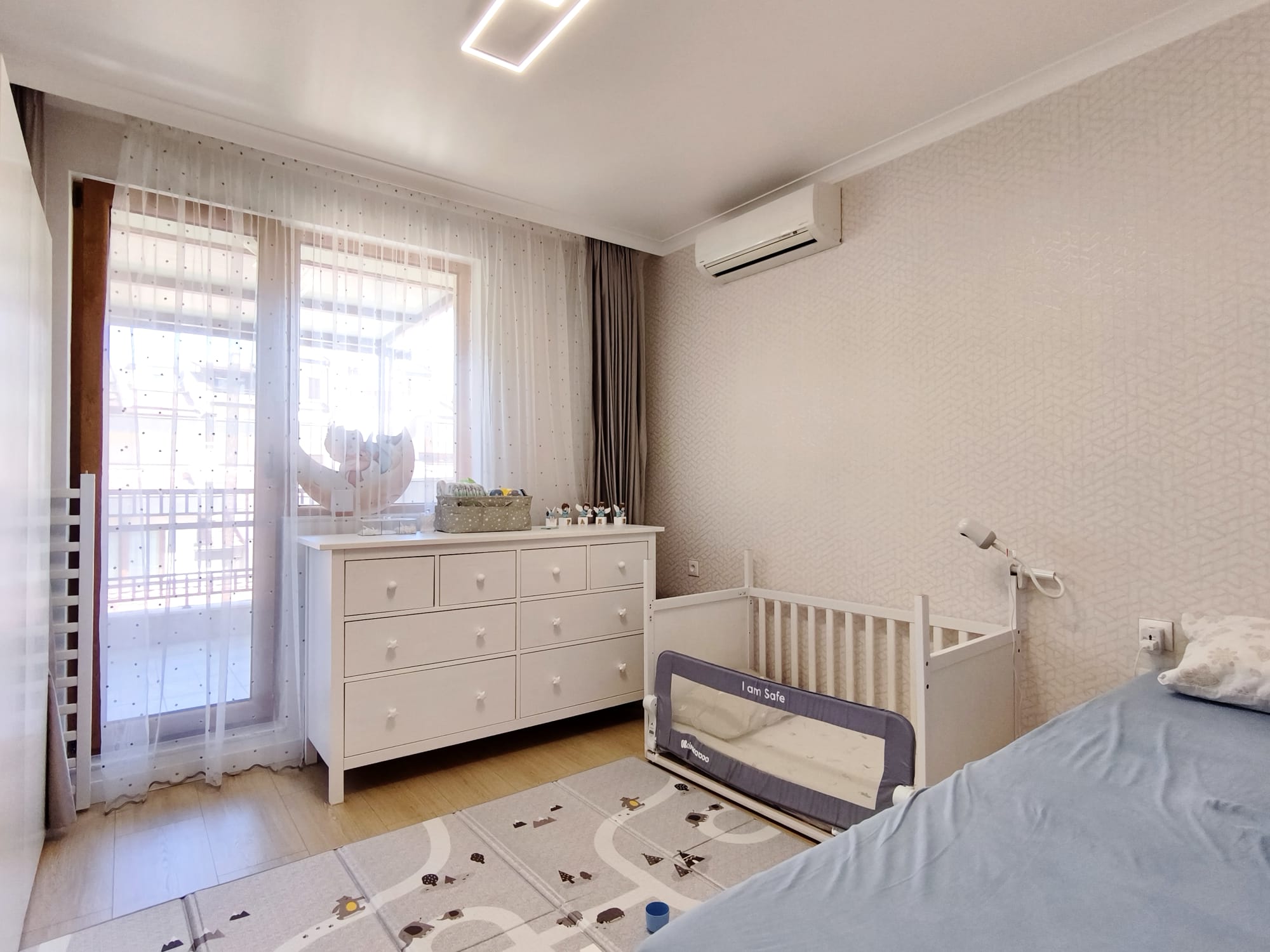 Трехкомнатная квартира в комплексе Villa Eva
