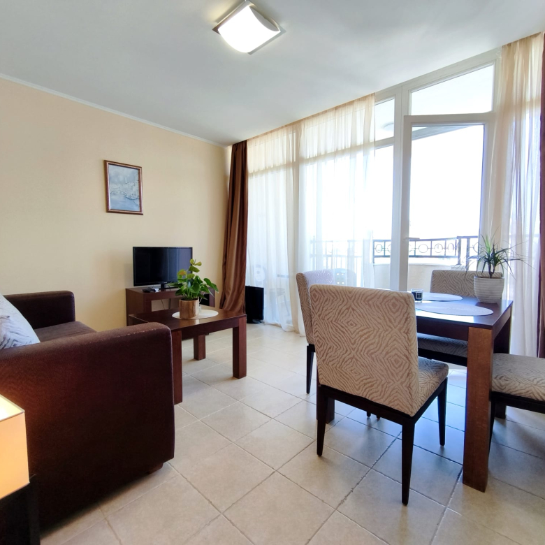 Двухкомнатаня квартира в комплексе Sunset Resort