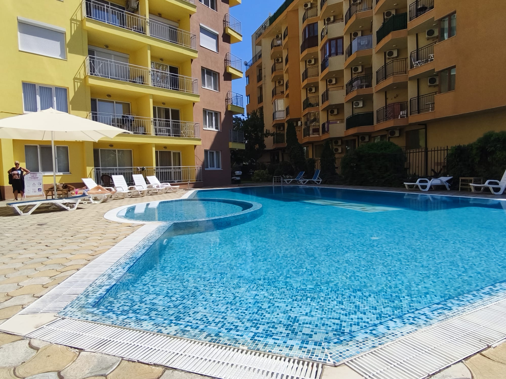 Студия в комплексе Livi Paradise