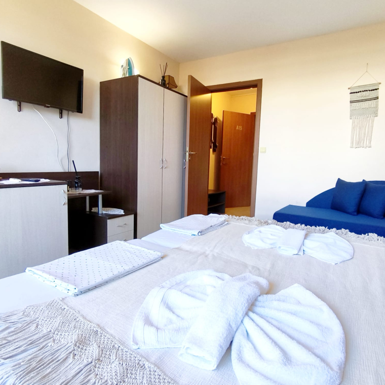 Студия в комплексе Livi Paradise